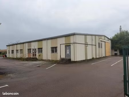 local d’activité 780 m² – chalon nord / crissey – parking + terrain