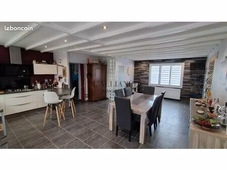maison 5 pièces 140 m²