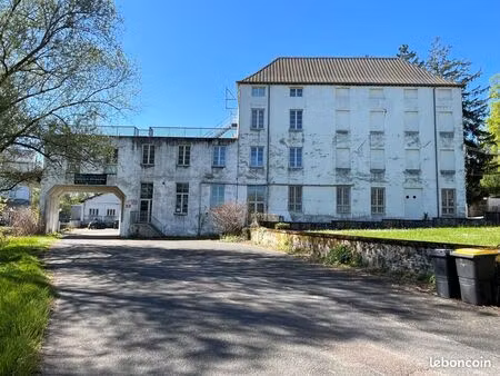 immeuble 900 m² cuisery