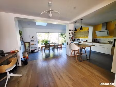 maison 5 pièces 95 m²