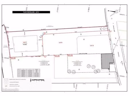 grand terrain viabilisé hors lotissement de 775 m2  exposition sud