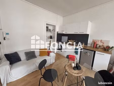 studio 1 pièce 35 m²