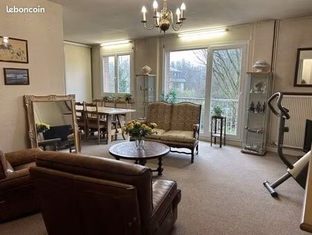 appartement 3 pièces 82 m²