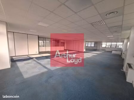 bureaux 295 m² cournon d auvergne