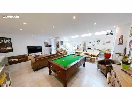 maison 6 pièces 123 m²