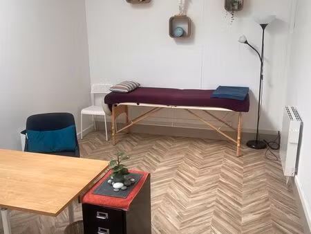 salle/ bureau/ cabinet à louer