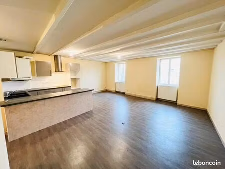appartement 3 pièces 69 m²