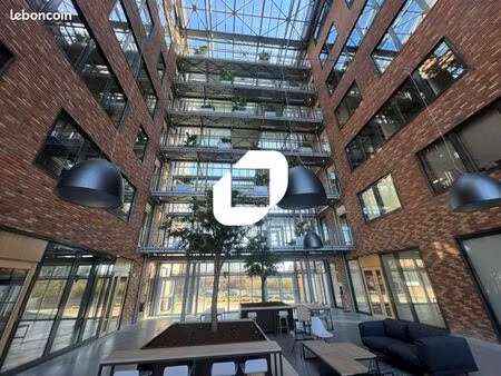 bureaux 2 147 m²