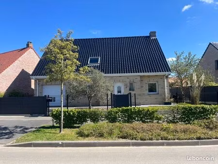 rare sur le secteur : maison 144 m² sans mitoyenneté – 4/5 chambres