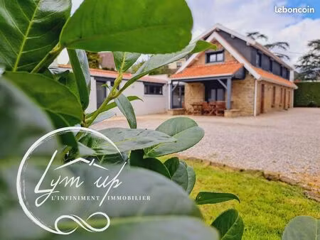 propriété 9 pièces 230 m²