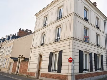 maison de caractère 241 m² – 7 chambres – garage – jardin – centre-ville le mans