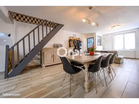 maison 5 pièces 111 m²