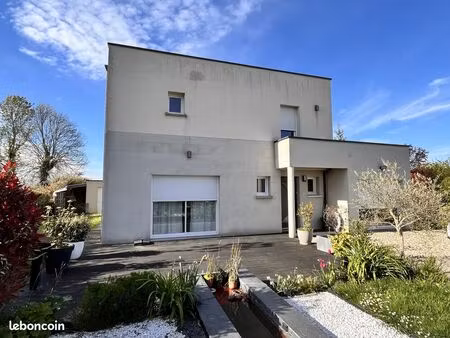 maison 5 pièces 132 m²