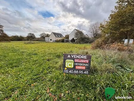 terrain 601 m² saint lyphard