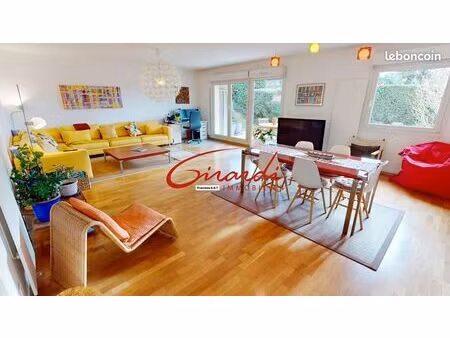 appartement 5 pièces 124 m²