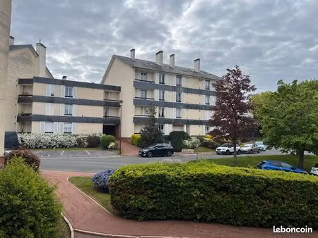 location studette meublée