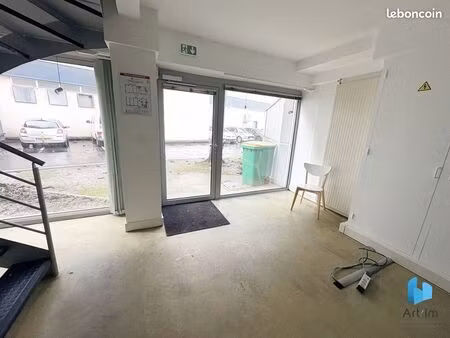 bureaux 80 m² le mans