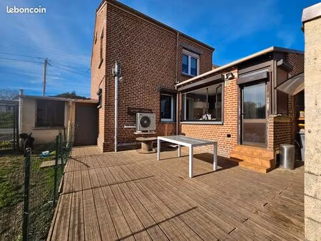 maison sur terrain 1300m2