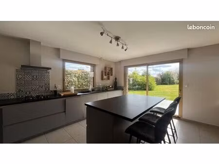 maison 5 pièces 149 m²