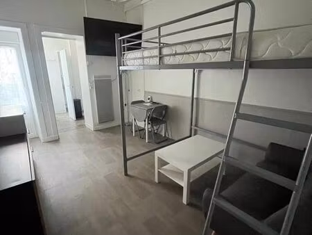 apparemment meuble centre vannes