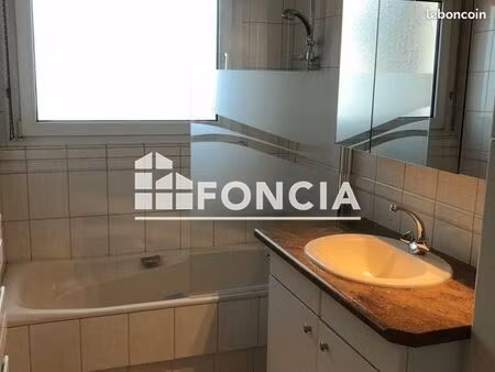 maison 4 pièces 82 m²