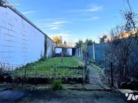 maison 4 pièces 82 m²