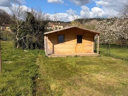 vends terrain constructible avec habitation