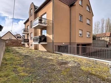 immeuble 15 pièces 390 m²