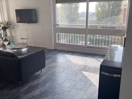 location trois pièces le chesnay