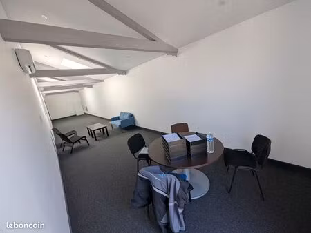 location bureau 52m² colmar