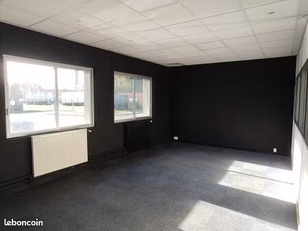 bureau privatif - 19 m²