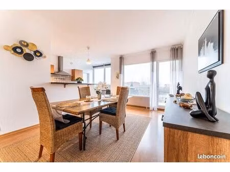 beau t3 meublé spacieux et lumineux sans vis à vis  idéalement situé entre le parc barbieu