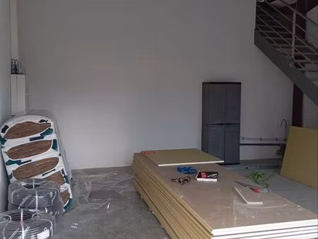 local de 30 mètres carrés