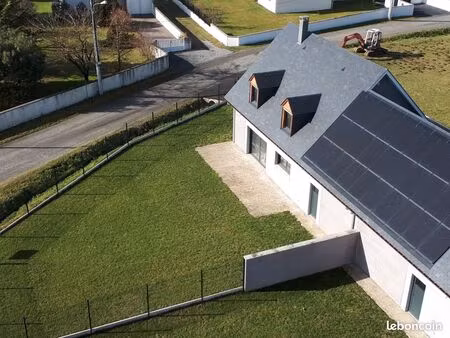 maisont6  jardin garage double et 3 place de parking