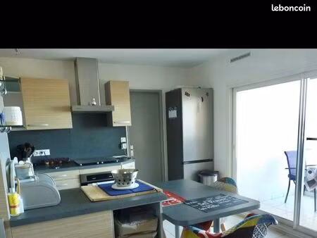 35 5m2  rénové  climatisé  équipé  vue mer  ascenseur  parking privé