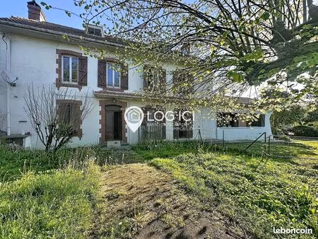 maison 8 pièces 180 m²