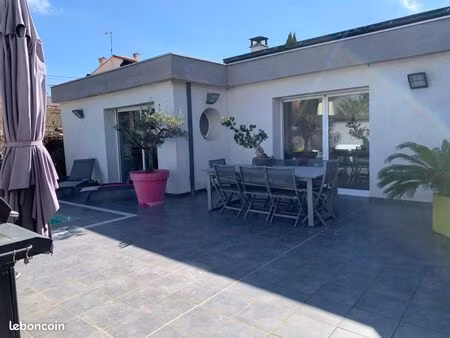 vends maison individuelle