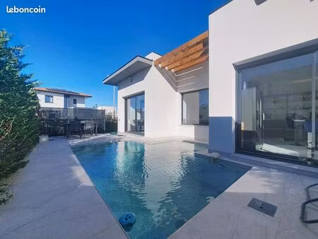 villa de standing neuve 3 faces 110m2 perpignan