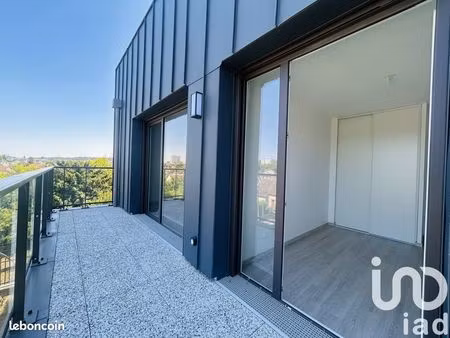 appartement 3 pièces 64 m²