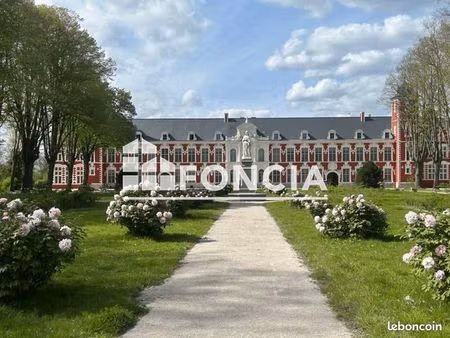 appartement 2 pièces 61 m²