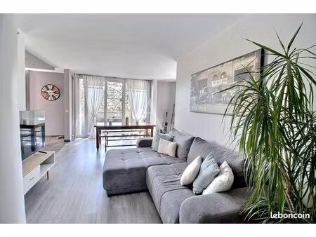 appartement 3 pièces 72 m²