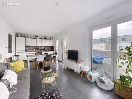 appartement 4 pièces 75 m²