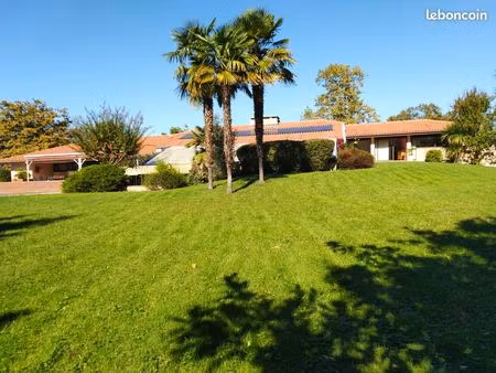 maison d’architecte avec piscine aux portes de tarbes