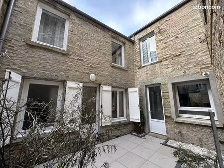 maison 3 pièces 70 m²