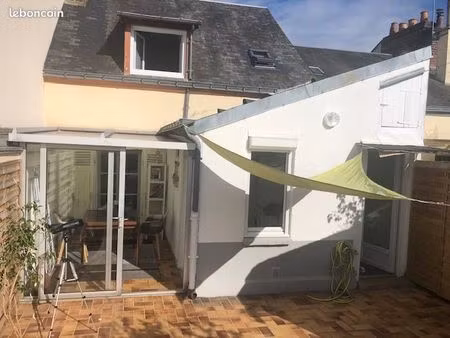 maison chasse royale