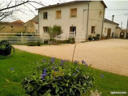 maison avec dépendances