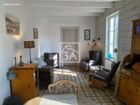 maison 7 pièces 105 m²