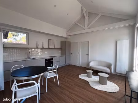 vend appartement atypique avec garage la baule secteur lajarrige