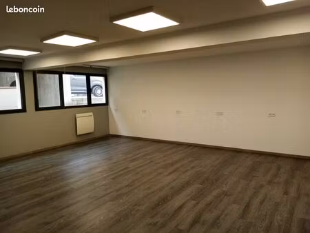 local  bureau 41m²