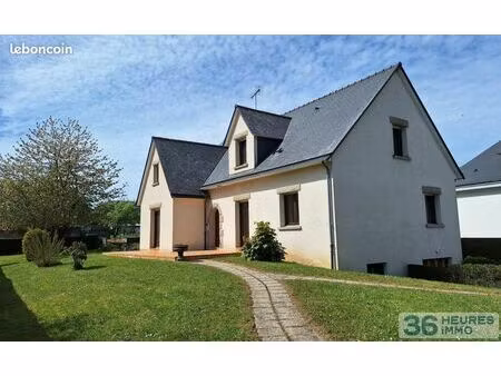 pavillon 141 m² ernée